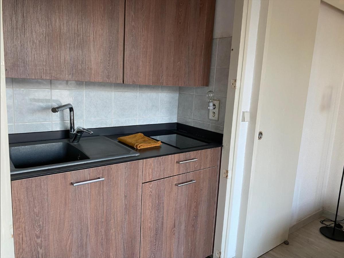 Coquet Logement Front De Mer Cagnes-sur-Mer Exteriér fotografie
